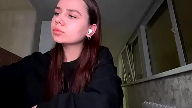 Snapshot of MiloyNoir chatting on 01.10.26 MiloyNoir online show from 01.10.26