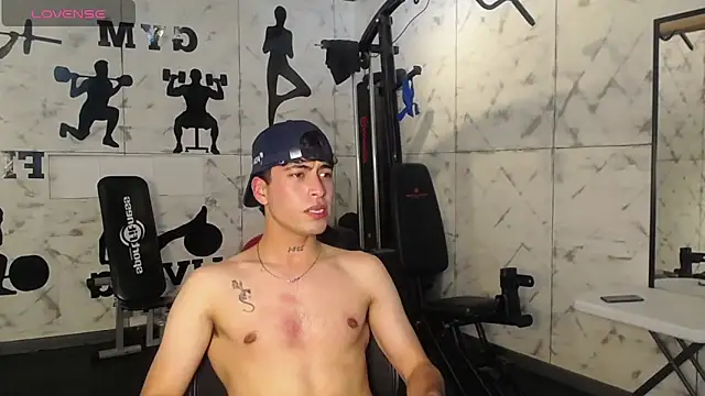 Snapshot of nico_herrera_ chatting on 01.07.26 nico herrera online show from 01.07.26