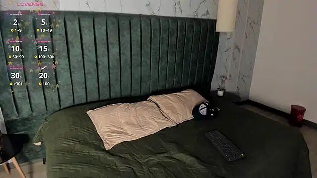 Snapshot of nico_herrera_ chatting on 01.15.26 nico herrera online show from 01.15.26