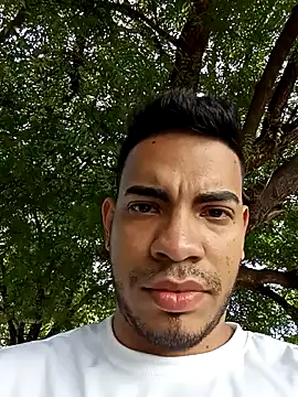 Moreno latino sex online show from 12.22.25