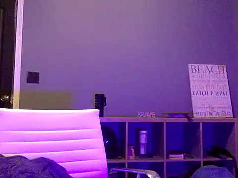 Cantgetenough0069 online show from 12.22.25