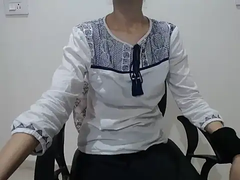 Farhana beautyfull online show from 03.27.26