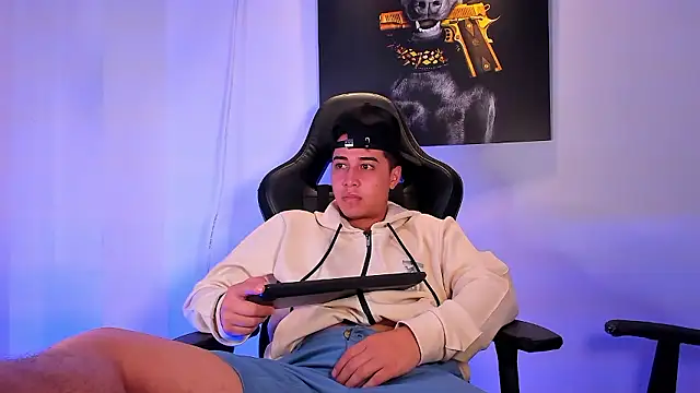 Snapshot of konaland chatting on 01.11.26 konaland online show from 01.11.26