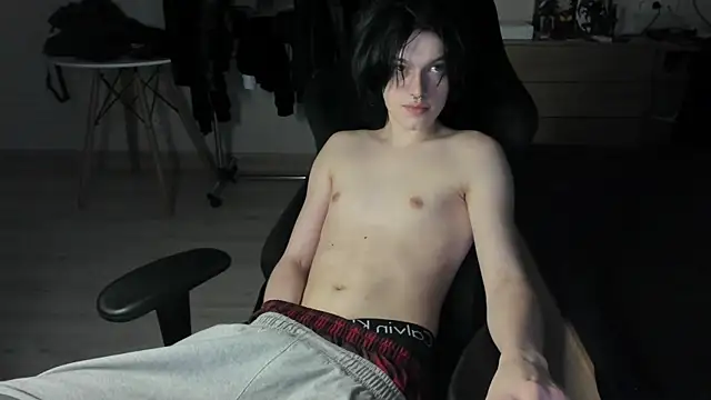 Snapshot of JohnGaliano chatting on 06.02.26 JohnGaliano online show from 06.02.26