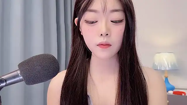 smalldaisy online show from 04.06.26