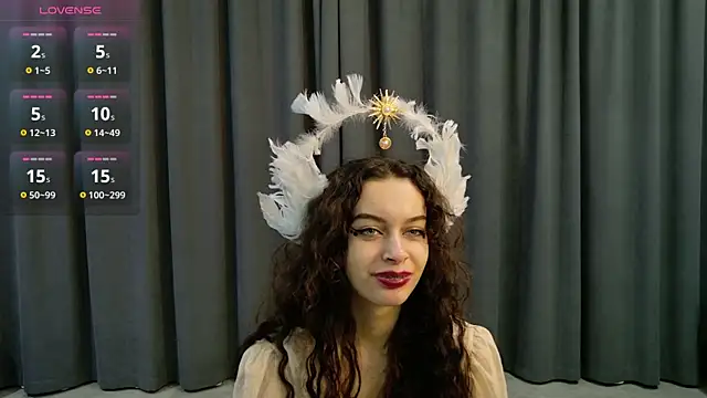 Snapshot of NikaBliss chatting on 12.19.25 NikaBliss online show from 12.19.25