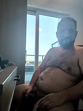 Snapshot of Hairy_bear86 chatting on 01.06.26 Hairy bear86 online show from 01.06.26