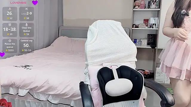 Snapshot of Ogravity_ chatting on 03.03.26 Ogravity online show from 03.03.26