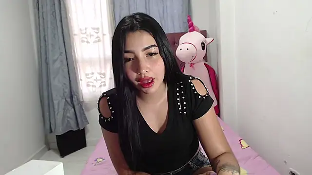 BrinsHilton  online show from 02.20.26