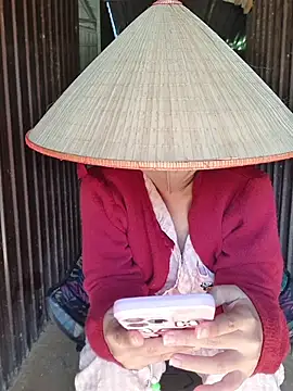 Lill-ly03 online show from 12.20.25