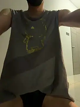 boyxx319 online show from 02.13.26