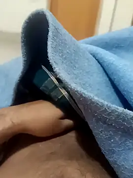 Snapshot of honorhorny chatting on 02.14.26 honorhorny online show from 02.14.26