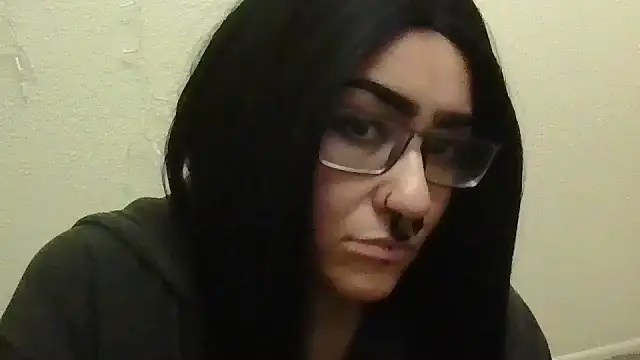 Snapshot of GabbyDaniella chatting on 01.10.26 GabbyDaniella online show from 01.10.26