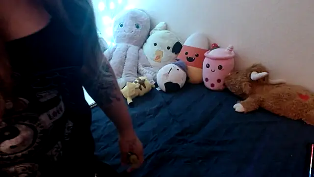 GabbyDaniella online show from 04.09.26