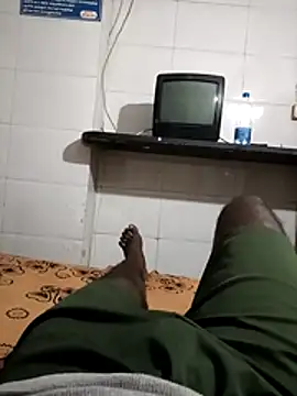 Snapshot of Tamilpaiyan07 chatting on 02.27.26 Tamilpaiyan07 online show from 02.27.26