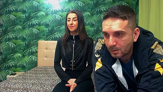 Stella John online show from 02.06.25