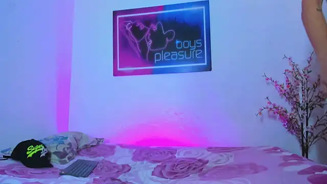 Pleasure boys hot online show from 04.02.26