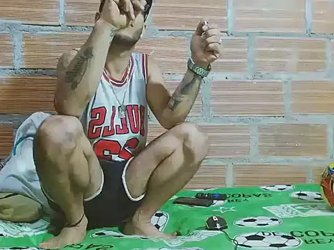 Snapshot of Alphamaster_92 chatting on 02.05.26 Alphamaster 92 online show from 02.05.26