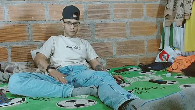 Snapshot of Alphamaster_92 chatting on 02.22.26 Alphamaster 92 online show from 02.22.26