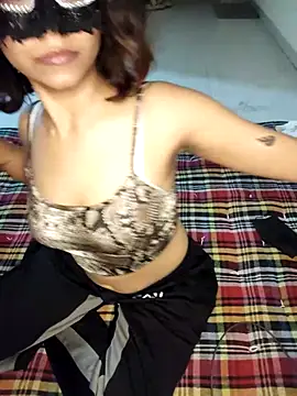 Sizzler 0011 online show from 12.21.25