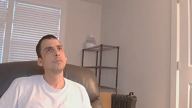 Snapshot of SissyJosh chatting on 05.21.26 SissyJosh online show from 05.21.26