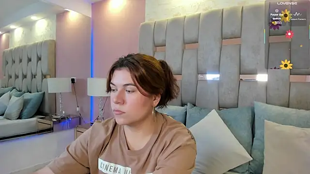 Snapshot of nora_zap chatting on 01.09.26 nora zap online show from 01.09.26