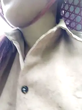 Snapshot of Lucky_cutee chatting on 04.29.26 Lucky cutee online show from 04.29.26