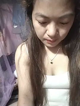 Snapshot of Lucky_cutee chatting on 06.28.26 Lucky cutee online show from 06.28.26
