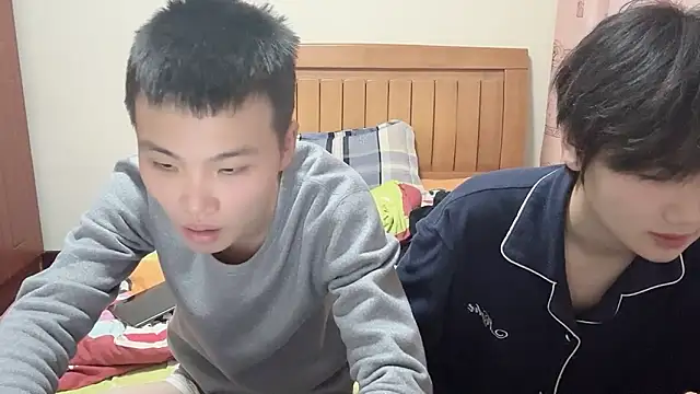 junnan001 online show from 01.08.26