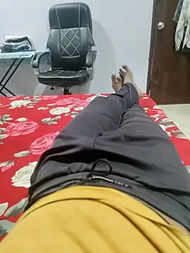 Snapshot of hydhunk26 chatting on 12.22.25 hydhunk26 online show from 12.22.25