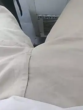 Snapshot of hydhunk26 chatting on 01.12.26 hydhunk26 online show from 01.12.26