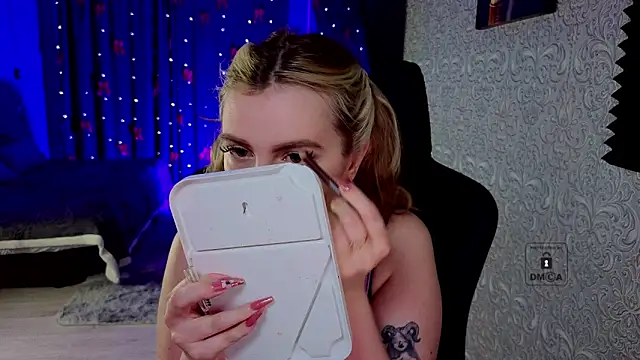 Eva Vibe  online show from 02.23.26