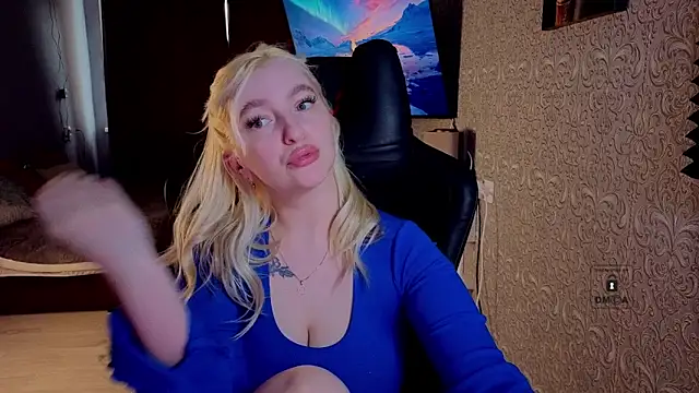 Snapshot of Eva_Vibe_ chatting on 05.14.26 Eva Vibe online show from 05.14.26