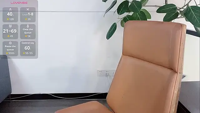 Snapshot of Yuer-77 chatting on 02.01.26 Yuer-77 online show from 02.01.26