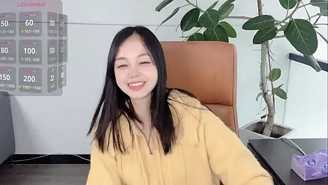 Snapshot of Yuer-77 chatting on 02.10.26 Yuer-77 online show from 02.10.26