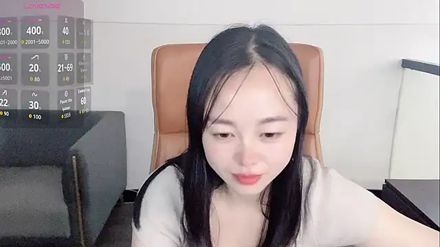 Snapshot of Yuer-77 chatting on 02.24.26 Yuer-77 online show from 02.24.26