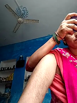 Snapshot of Mahima_rani34 chatting on 08.05.26 Mahima rani34 online show from 08.05.26