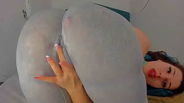 RedAssHottie online show from 03.16.25