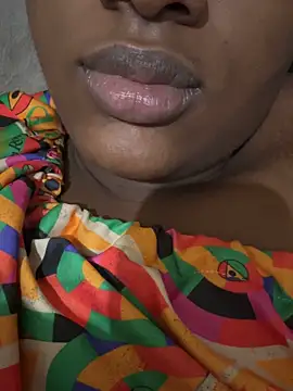 amorasecy online show from 02.04.26