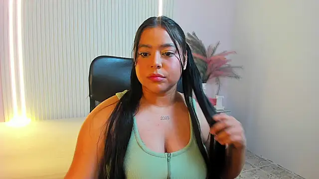 Snapshot of CelesteMoon5 chatting on 01.11.26 CelesteMoon5 online show from 01.11.26