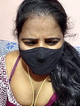 Snapshot of siri_tamiltelugu chatting on 02.06.26 siri tamiltelugu online show from 02.06.26