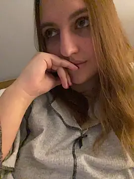 AliceAlicee online show from 01.11.26