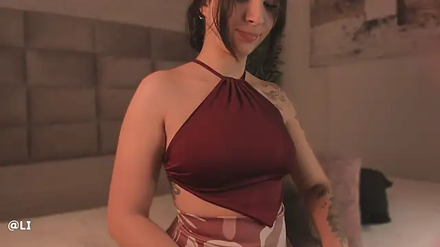 Snapshot of Lilith_Sage_ chatting on 04.29.26 Lilith Sage online show from 04.29.26