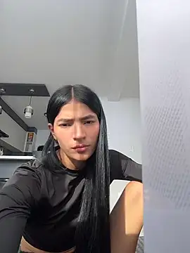 Snapshot of Ema_Rose_ chatting on 07.02.26 Ema Rose online show from 07.02.26