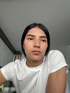 Snapshot of Ema_Rose_ chatting on 07.09.26 Ema Rose online show from 07.09.26