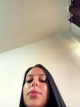 Snapshot of jujuarantes__2026 chatting on 01.13.26 jujuarantes 2026 online show from 01.13.26