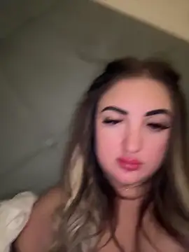 Snapshot of merabel1995 chatting on 12.22.25 merabel1995 online show from 12.22.25