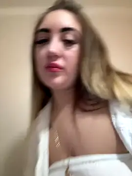 Snapshot of merabel1995 chatting on 01.08.26 merabel1995 online show from 01.08.26