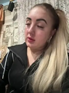 Snapshot of merabel1995 chatting on 01.15.26 merabel1995 online show from 01.15.26