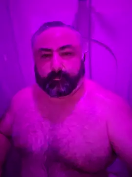 Snapshot of MacGuyver20 chatting on 04.06.26 MacGuyver20 online show from 04.06.26